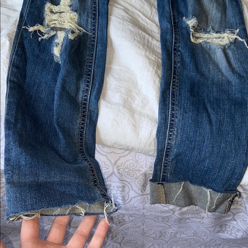 Ripped/Distressed Jeans - Picture 5 of 6